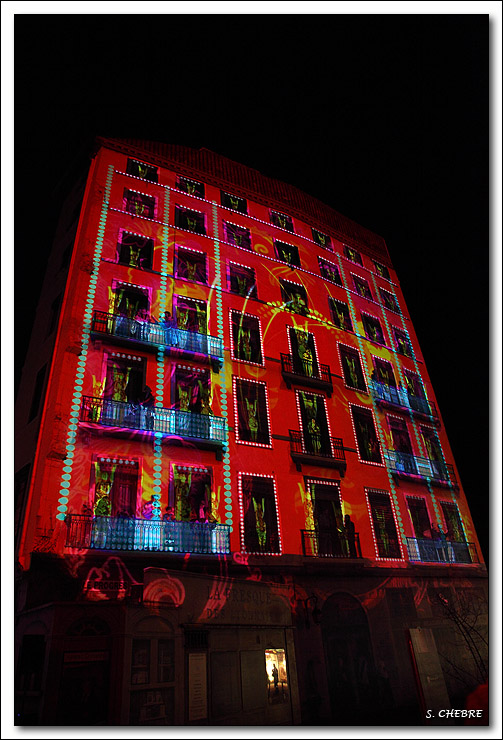 5D_9028 cs cadre2.jpg - Dessine-moi ... des lumières - Mur des Lyonnais